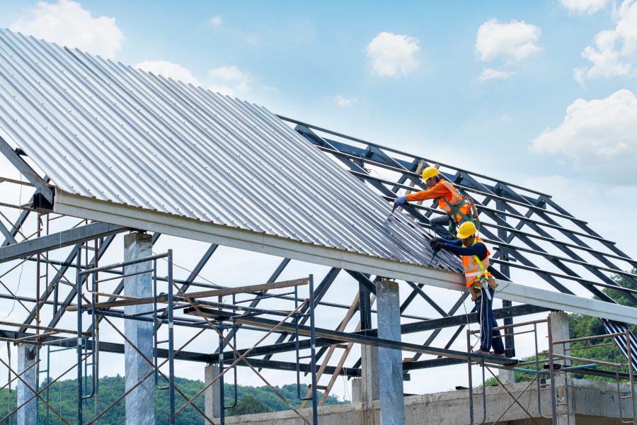 Telhas galvanizadas: conheça as principais aplicações na construção civil